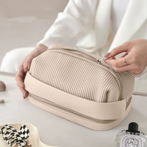Pastel makeup pouch - Image 11