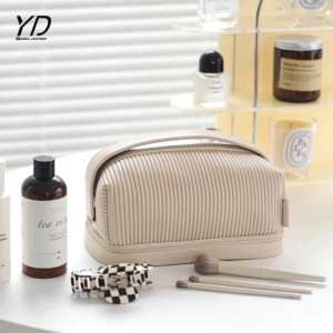 Pastel makeup pouch - Image 2